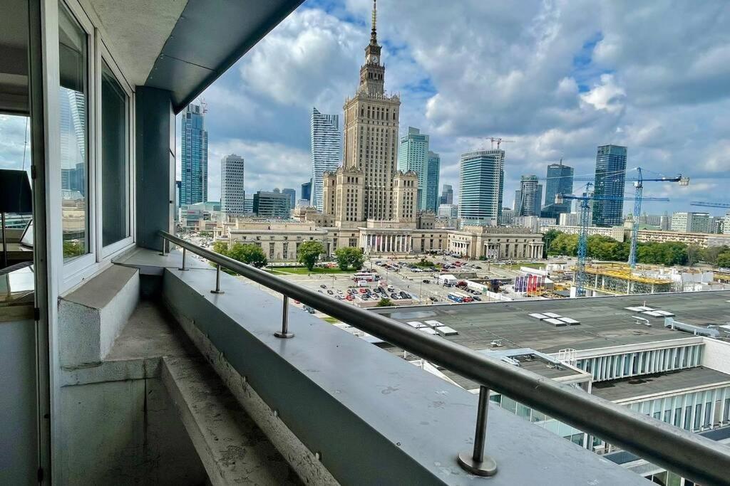 Sawa Apartment 2Xmetro Wifi 500 Mbs 50'Tv Netflix Hbo Appletv+ Varsó Kültér fotó