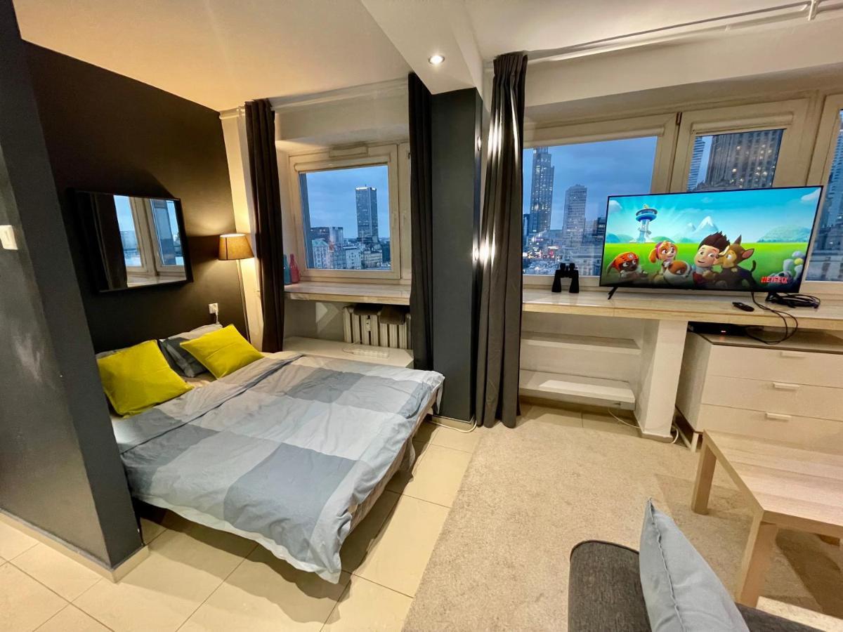 Sawa Apartment 2Xmetro Wifi 500 Mbs 50'Tv Netflix Hbo Appletv+ Varsó Kültér fotó